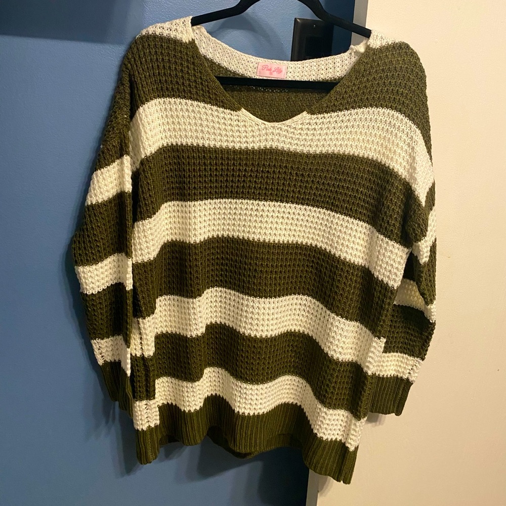 Pink Lily Wishing to see you olive sweater XS
